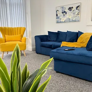  Apartment Hampton Blues 3br Entire United Kingdom